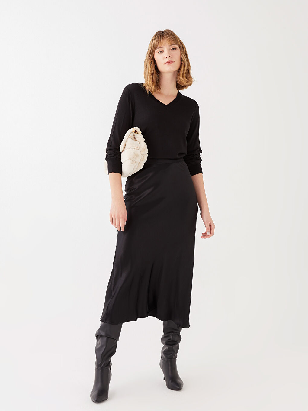 LCWAIKIKI Basic V Neck Plain Long Sleeve Women's Knitwear Sweater -S35902Z8-CVL