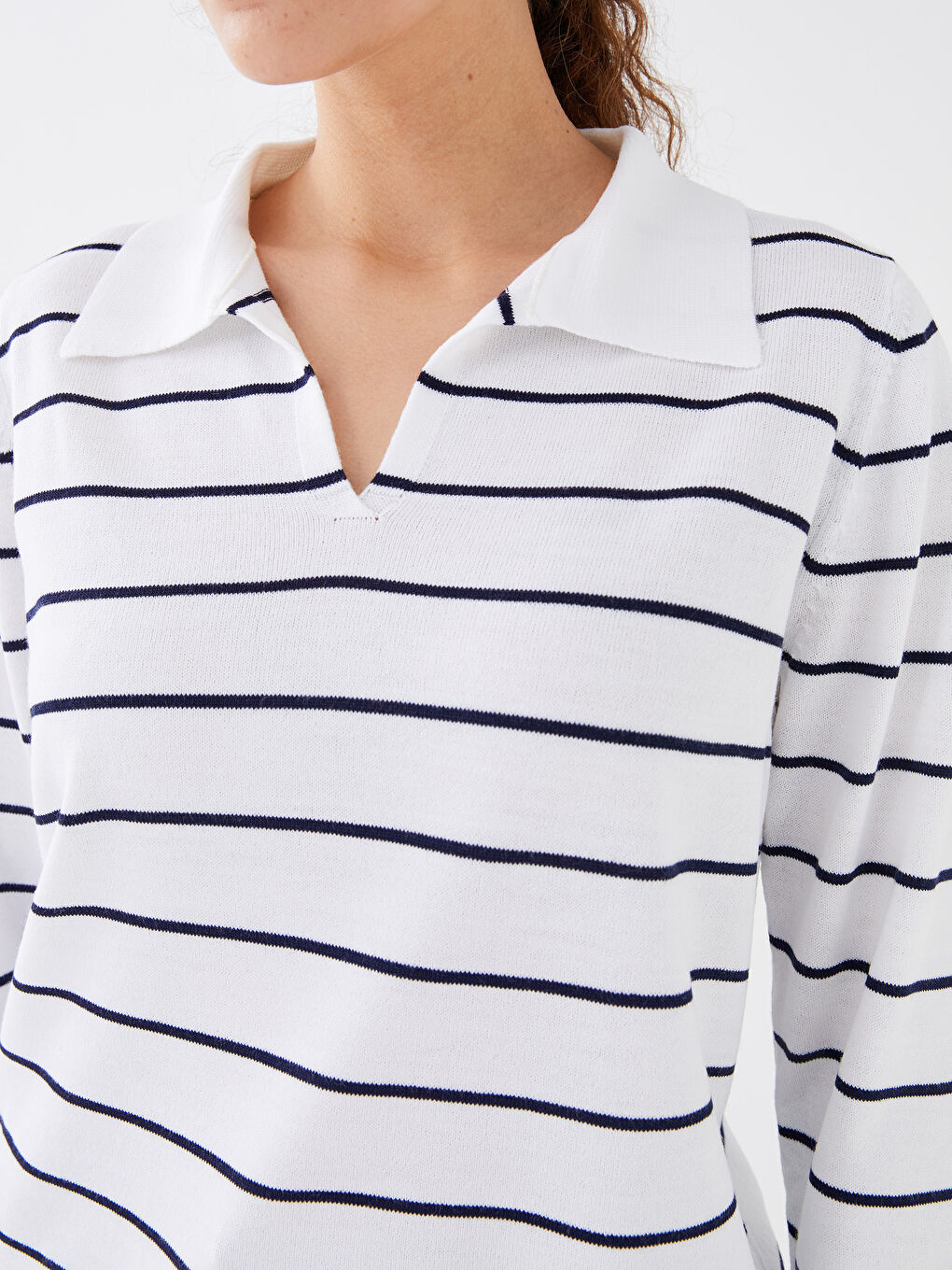 LCWAIKIKI Basic Polo Neck Striped Long Sleeve Women's Knitwear Sweater -S35911Z8-LFC