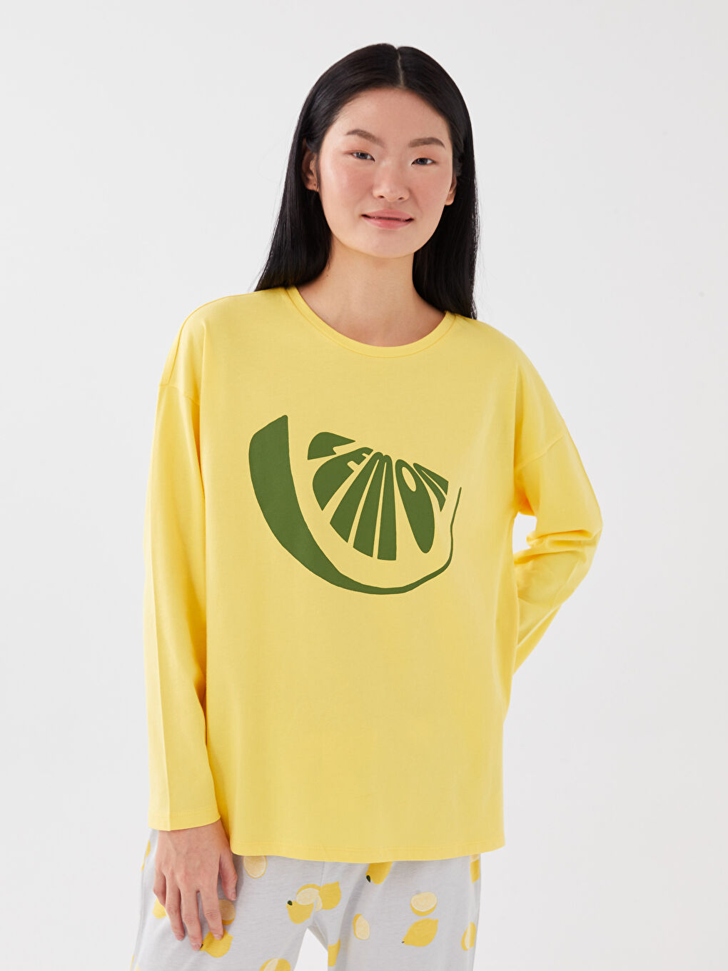 Crew Neck Printed Long Sleeve Women's Pyjama Set-1