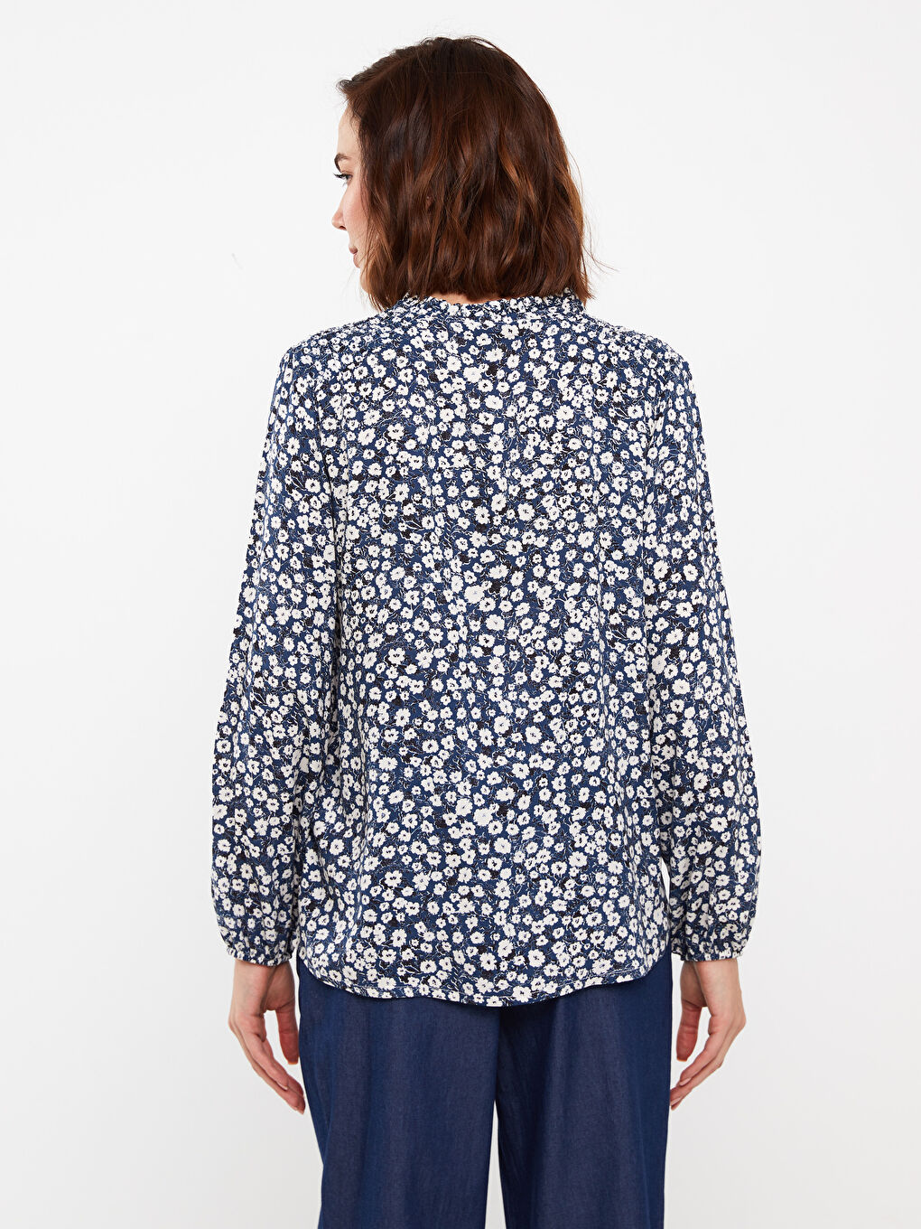 Ekru Bağlamalı Yaka Desenli Uzun Kollu Kadın Bluz-4