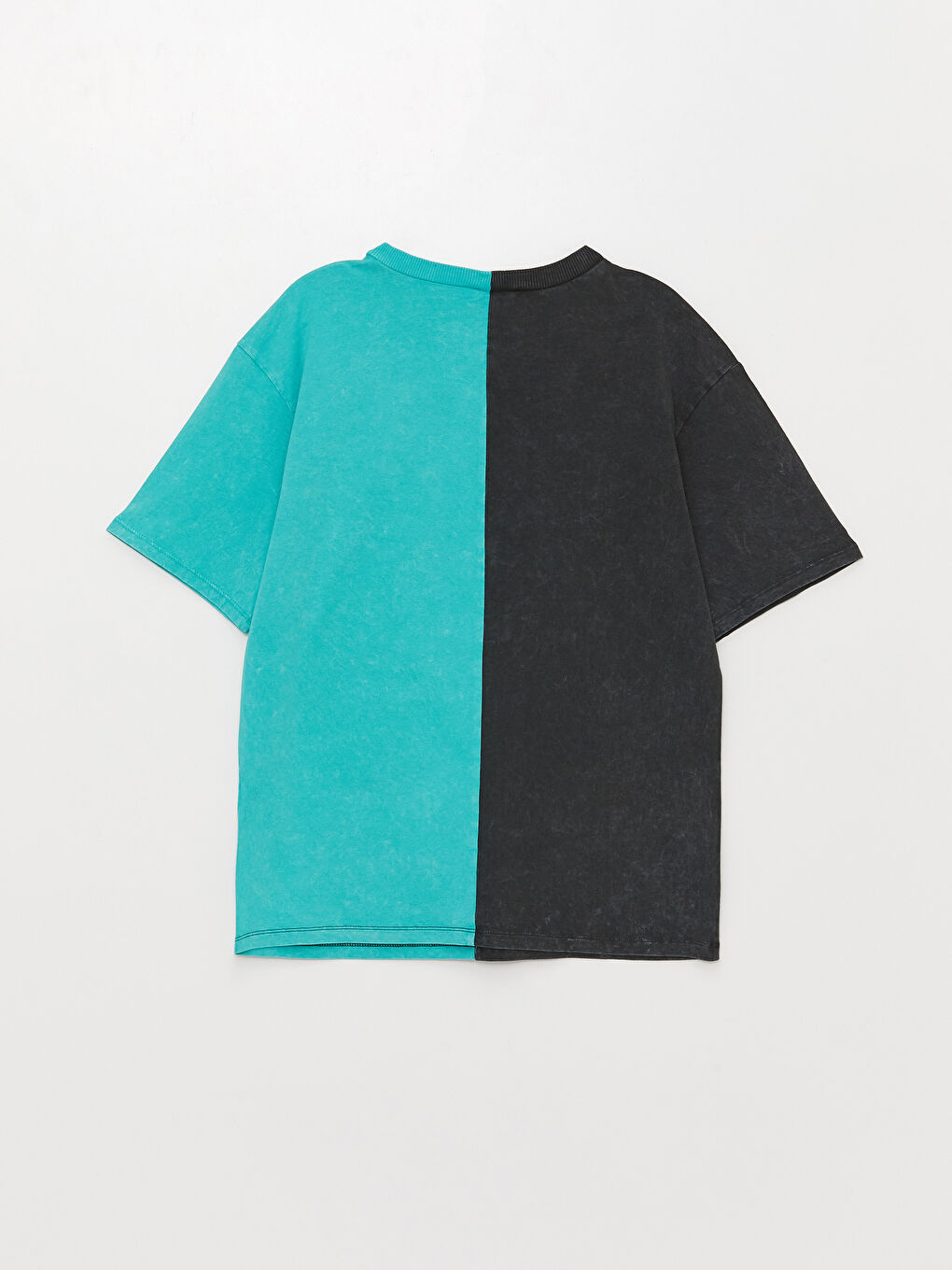 تيشيرت نسائي بأكمام قصيرة وياقة دائرية مطبوع-6