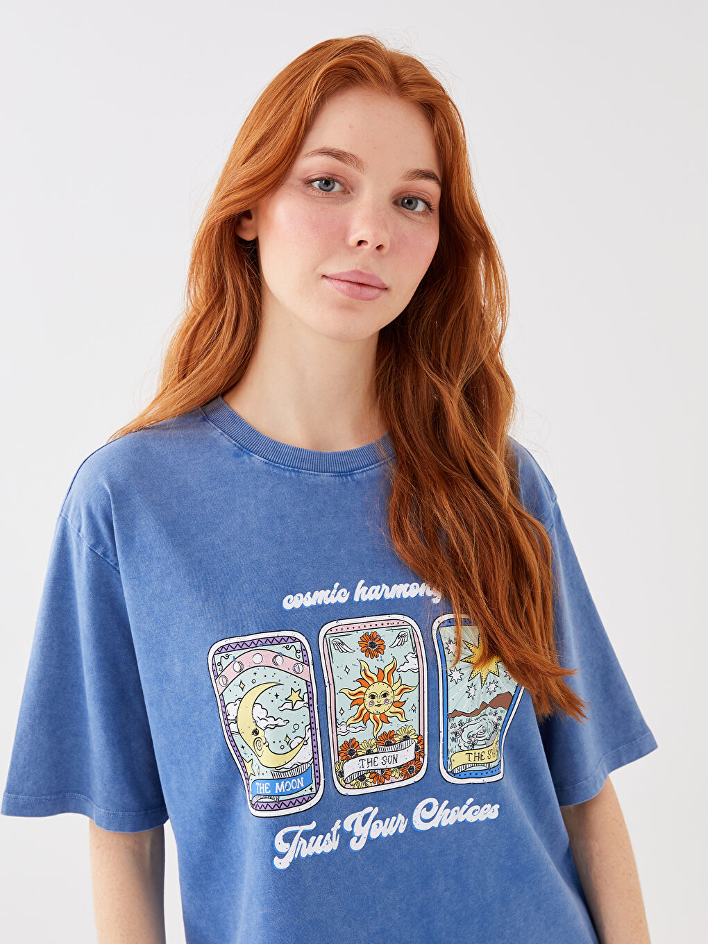 Mavi Bisiklet Yaka Baskılı Kısa Kollu Oversize Kadın Tişört-1