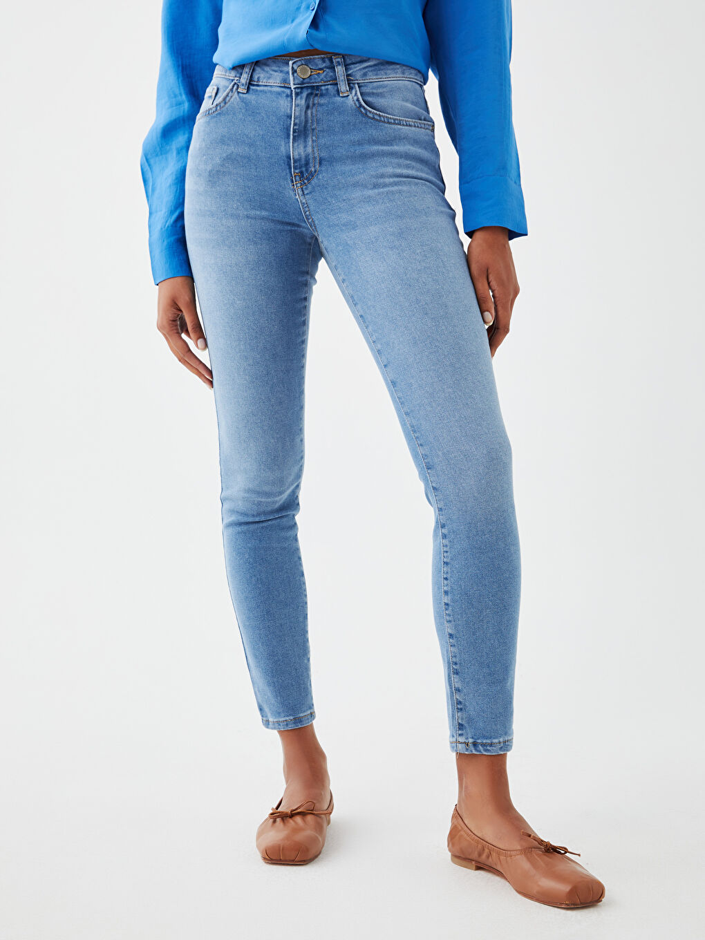 Slim Fit Women's Jeans-3