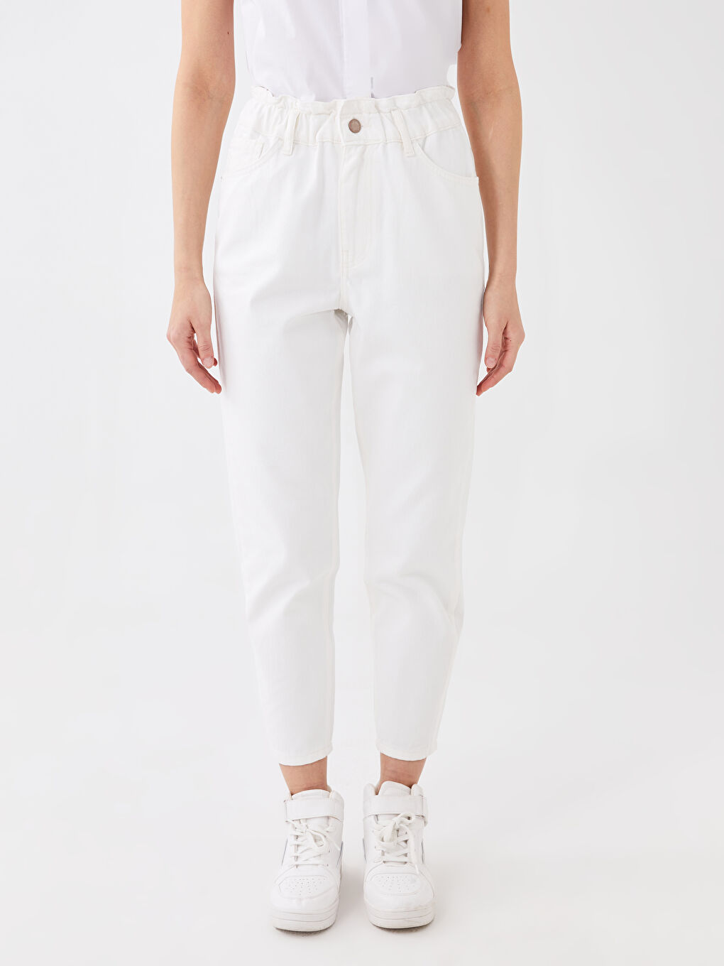 Women's High Waist Slouchy Pocket Detailed Jean Trousers-3