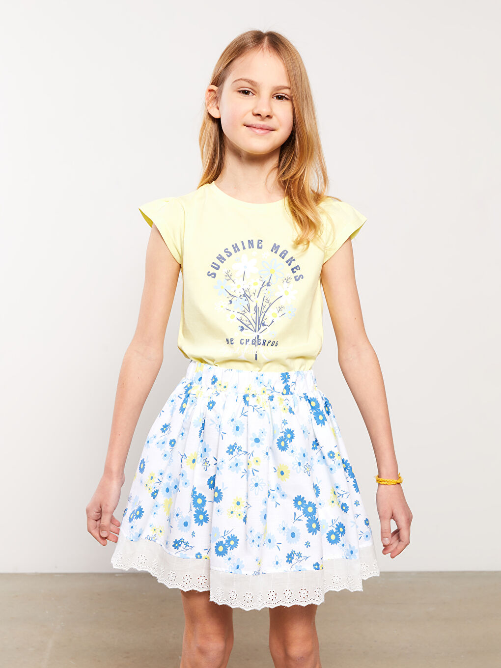 Ensemble T-Shirt à Manches Courtes et Jupe Imprimée à Col Rond pour Fille-1