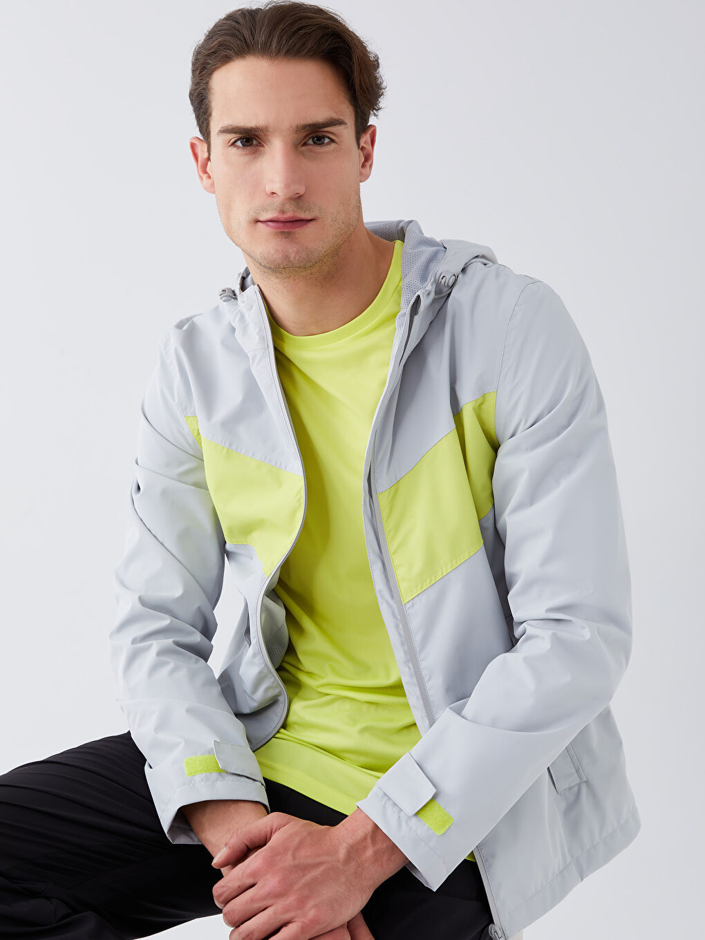 Standard Fit Hooded Thin Men's Raincoat -S36217Z8-KXV
