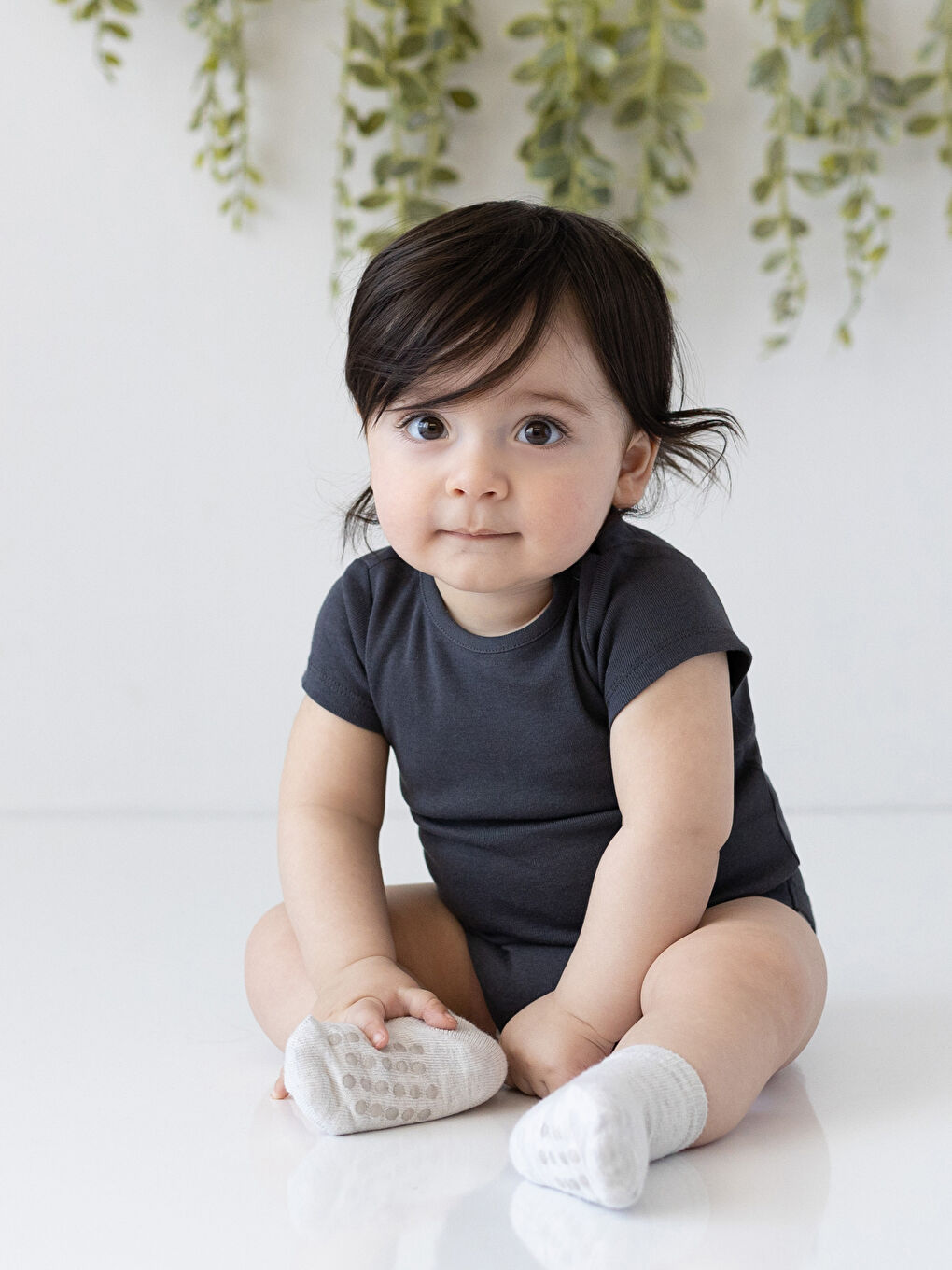 Gri Bisiklet Yaka Kısa Kollu Erkek Bebek Çıtçıtlı Body 3'lü-1