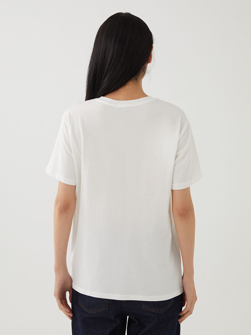 Ekru Bisiklet Yaka Baskılı Kısa Kollu Kadın Tişört-4