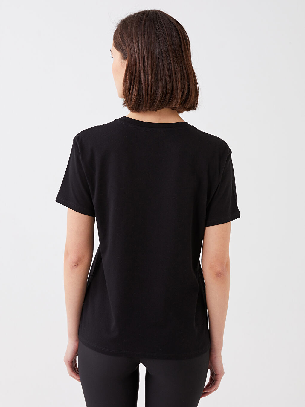 Siyah Bisiklet Yaka Baskılı Kadın Tişört-3