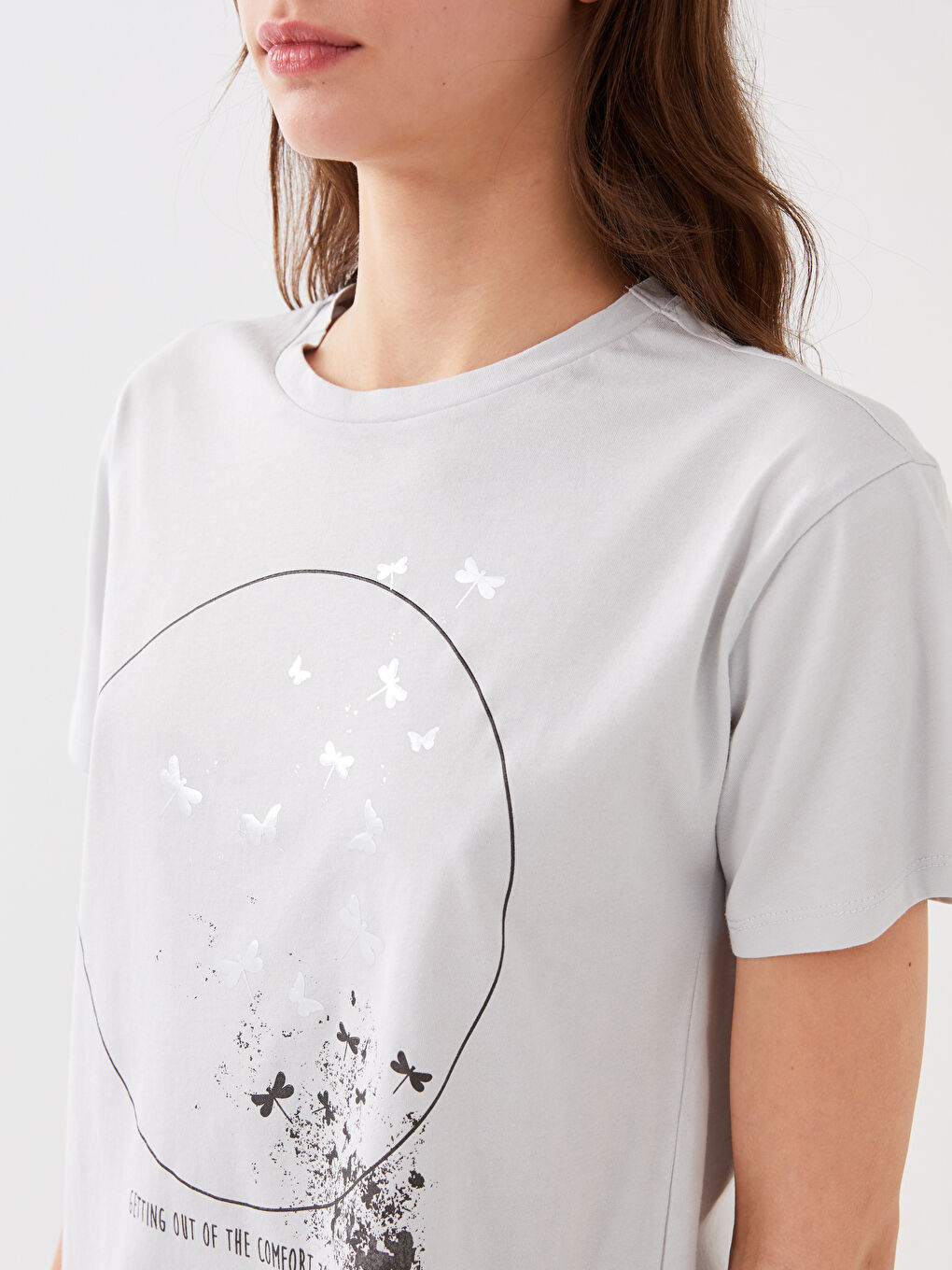 Gri Kadın Bisiklet Yaka Baskılı Kısa Kollu Tişört-3