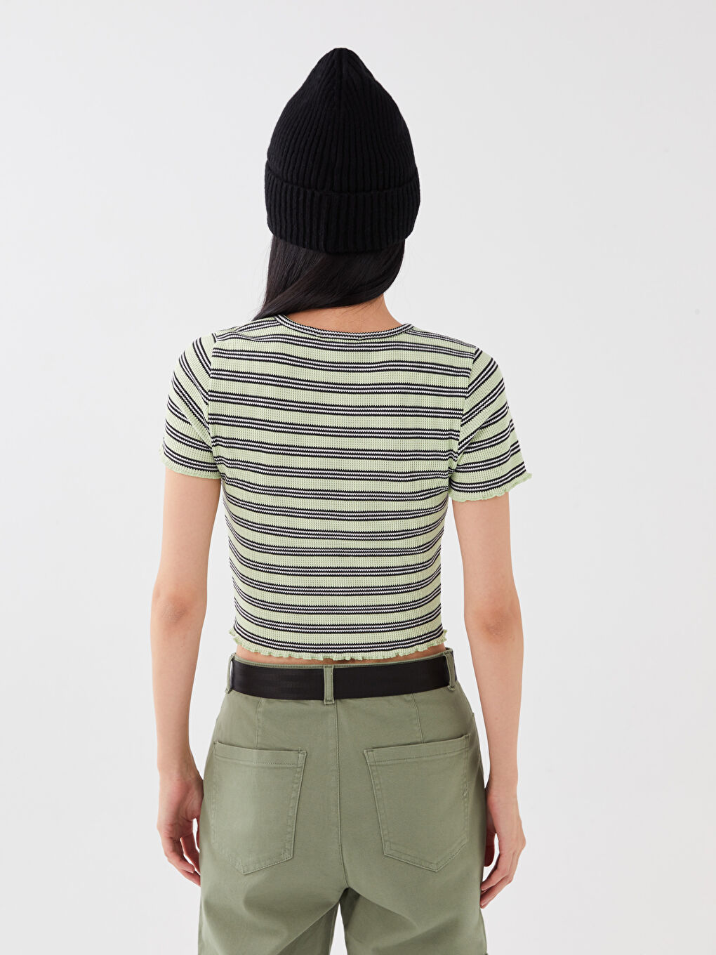 Yeşil Bisiklet Yaka Çizgili Kısa Kollu Kadın Tişört-4