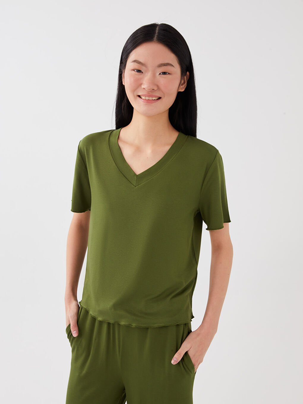 Petite V Neck Plain Short Sleeve Women's Pyjama Set-1