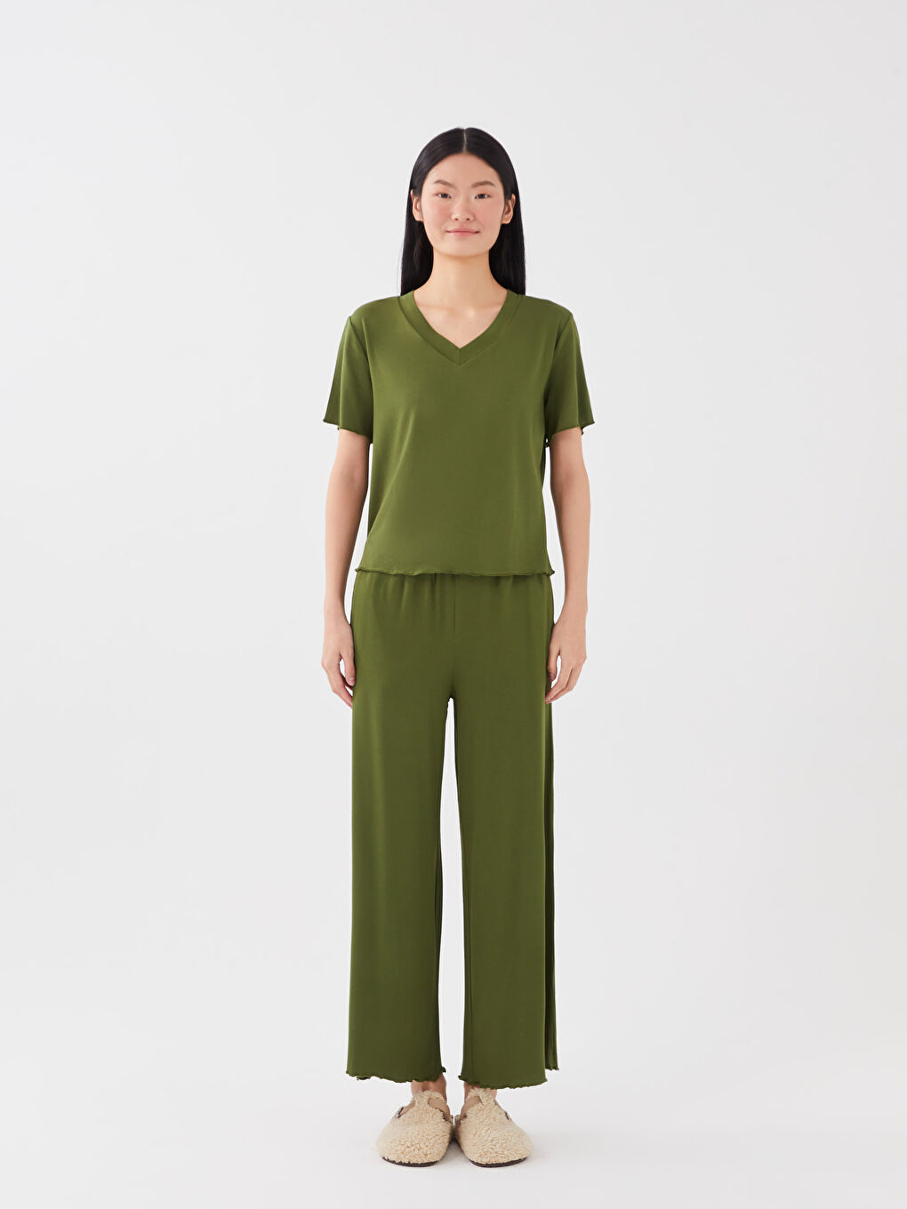 Petite V Neck Plain Short Sleeve Women's Pyjama Set-2