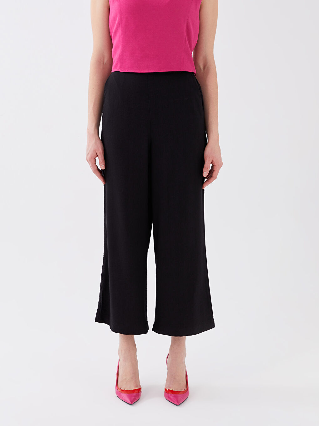 CRNA Kapri pantalone Žena -S36462Z8-CVL