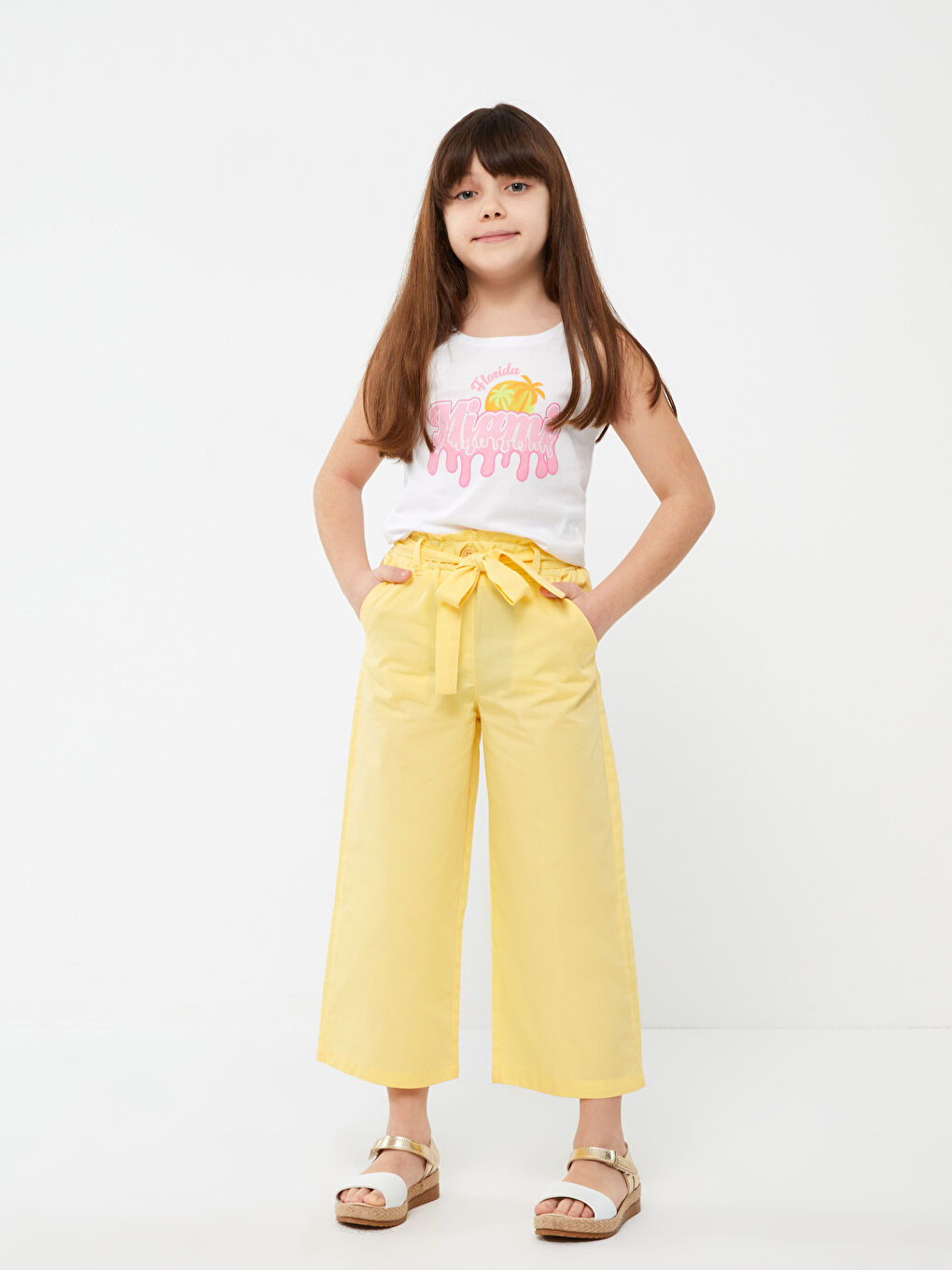 LCW Kids Elastischer Bund Weite Hose für Mädchen -S36543Z4-FTT