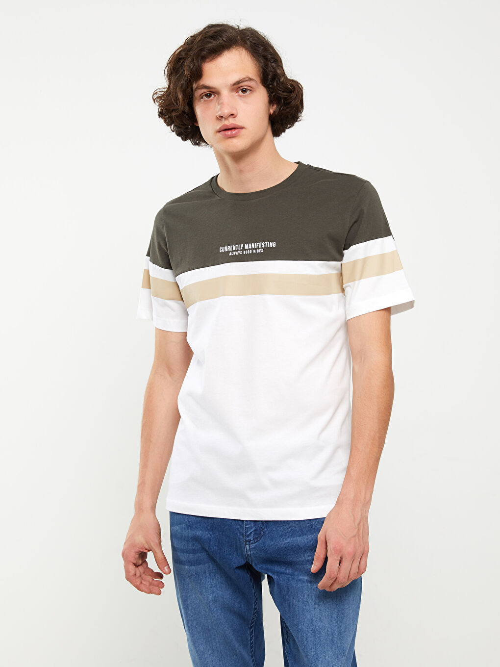 تيشيرت ياقة دائرية كم قصير بلوك الألوان جيرسي للرجال