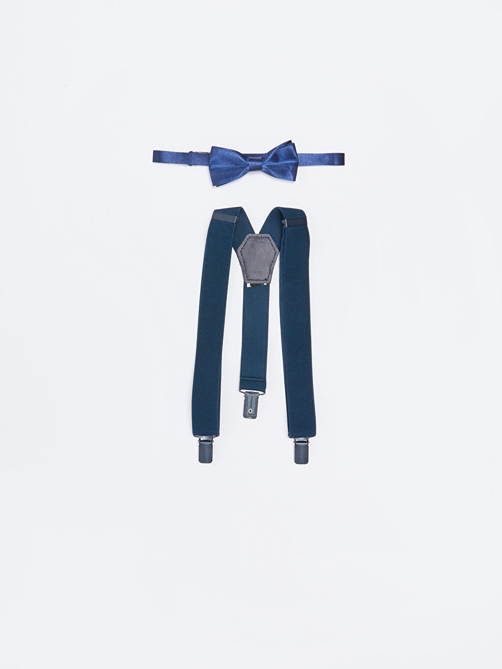 LCW ACCESSORIES Boys' Bow Tie and Suspenders -S36801Z4-HFK