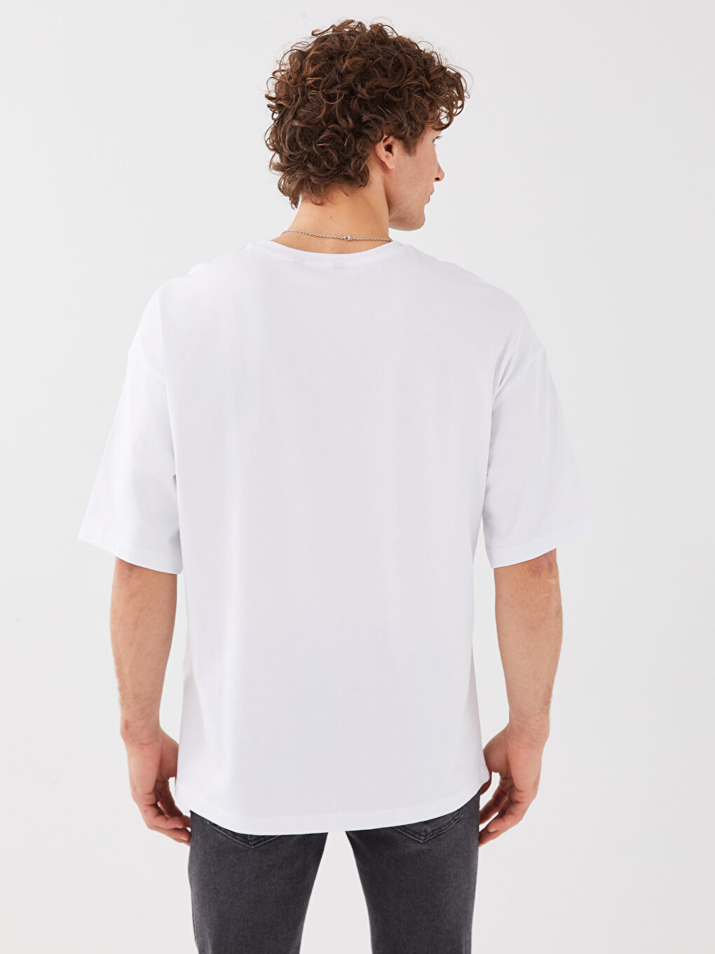 მრგვალი საყელო მოკლე სახელო მამაკაცის მაისური-4