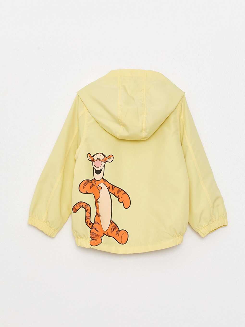 LCW baby Hooded Long Sleeve Winnie the Pooh Printed Baby Boy Raincoat -S36995Z1-G3J