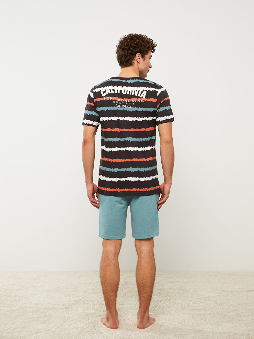 طقم بيجامة قصير عادي للرجال-3