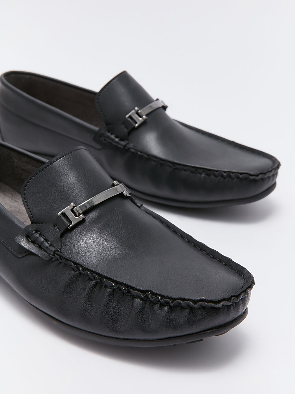 Faux Leather Men's Loafer Shoes-3