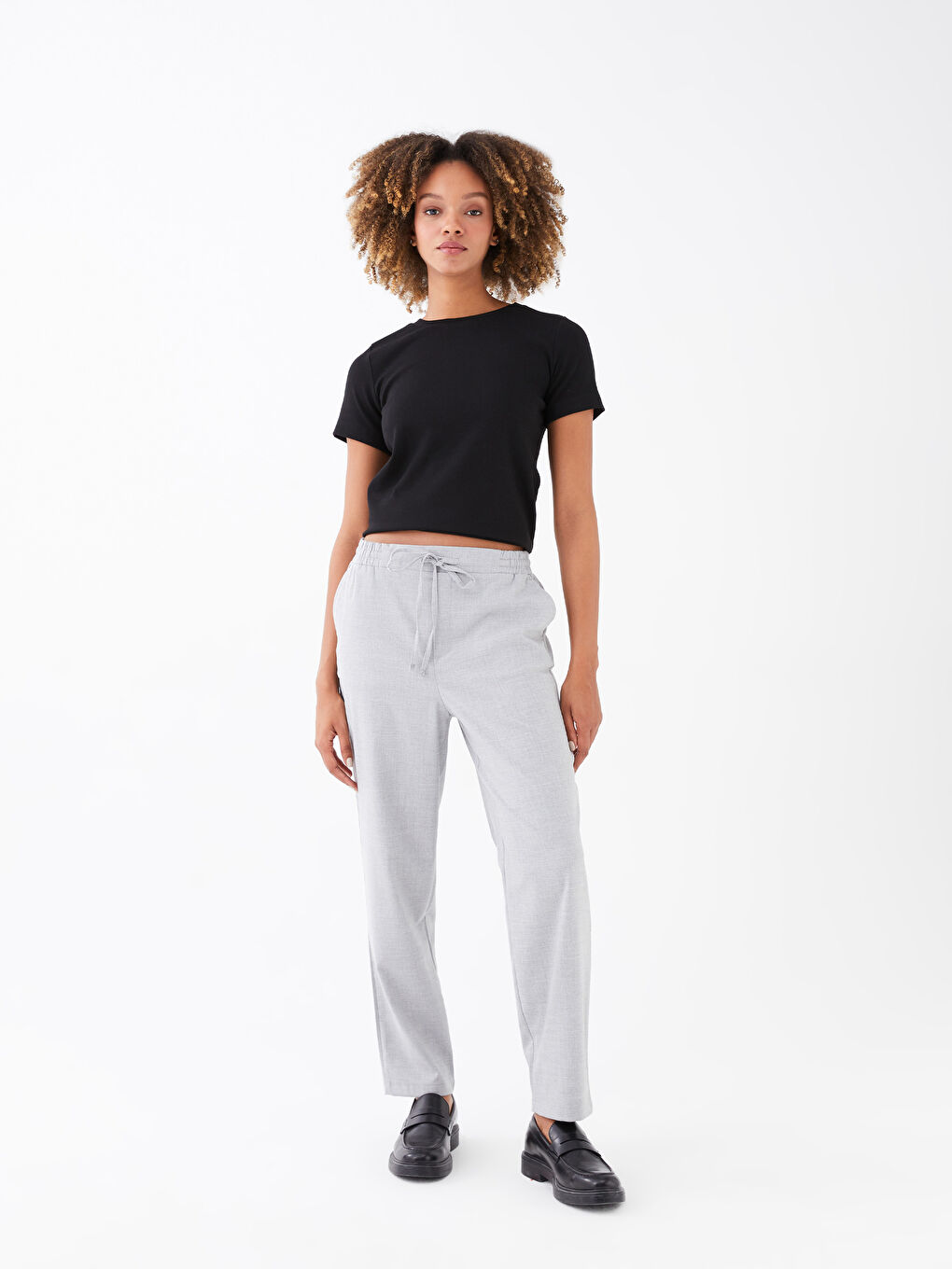 بنطلون سادة بوسط مطاطي واسع للسيدات