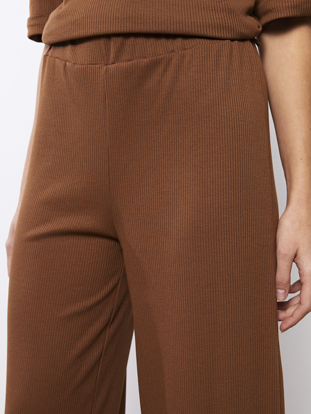 Kahverengi Kadın Beli Lastikli Düz Pantolon-3