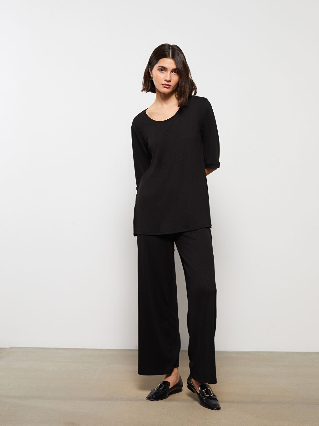 Siyah Kadın Beli Lastikli Düz Pantolon-1