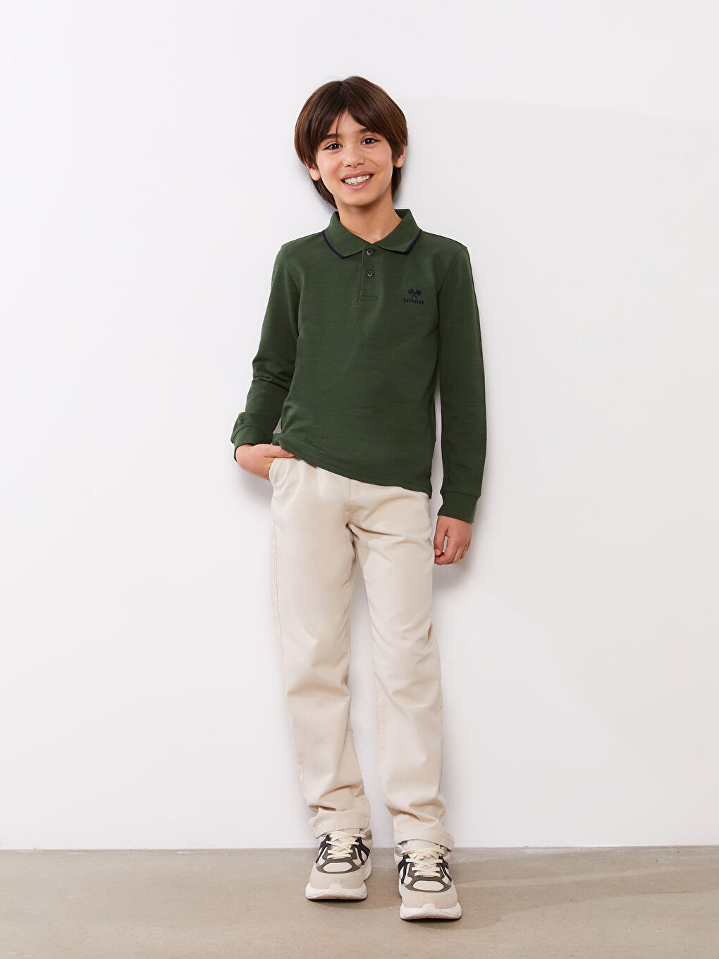 Ұлдарға арналған реттелетін серпімді белдігі бар шалбар