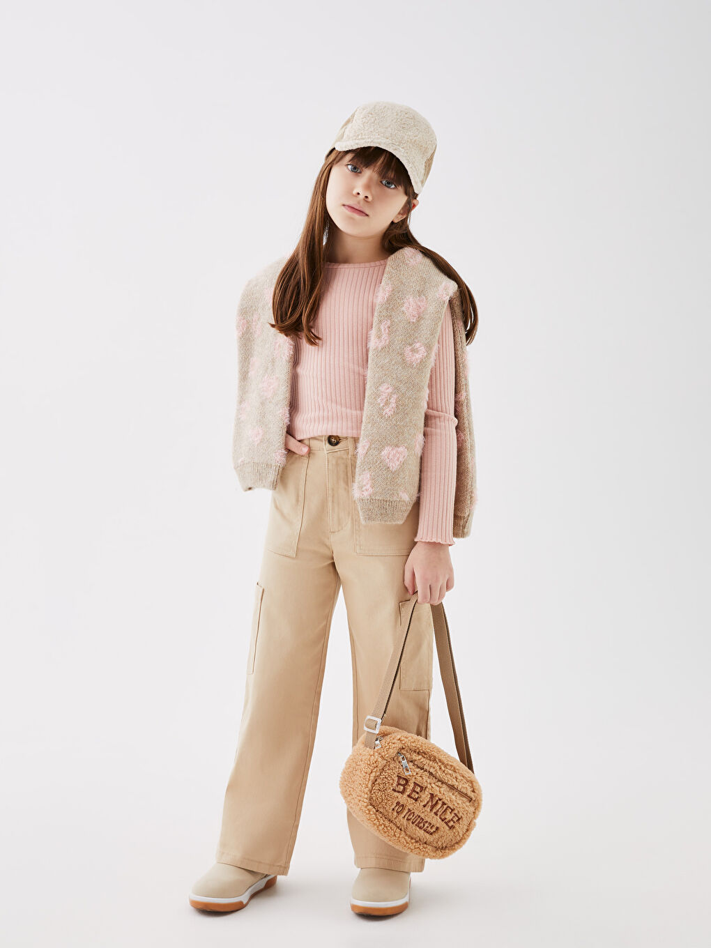 LC Waikiki Basic Gabardine Girl Trousers -S37171Z4-FLE