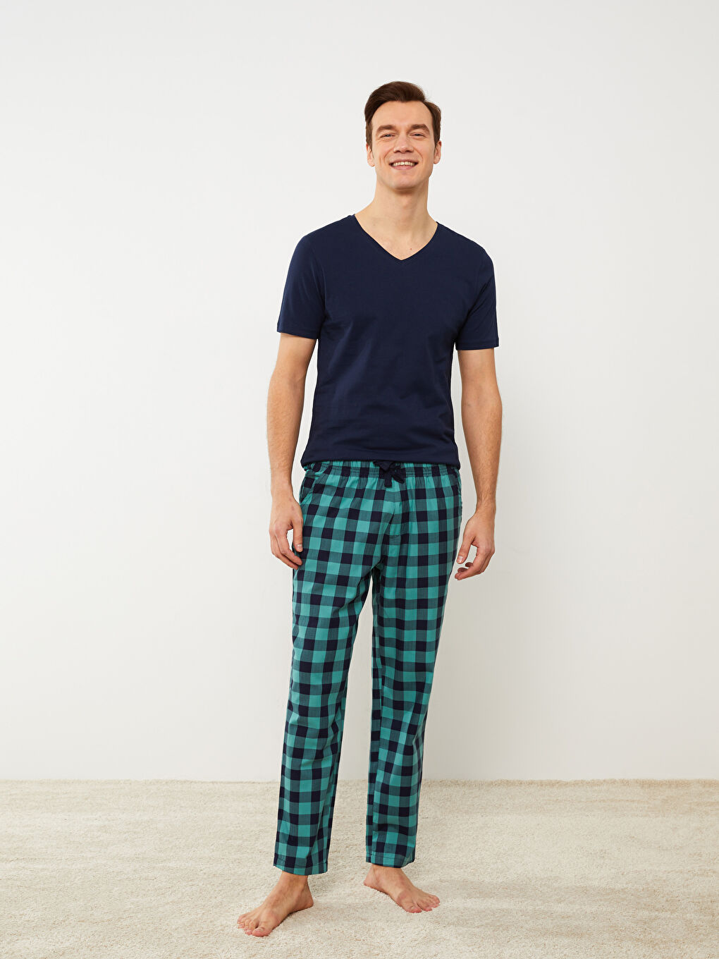 LC WAIKIKI Yeşil Standart Kalıp Ekose Erkek Pijama Alt - 1
