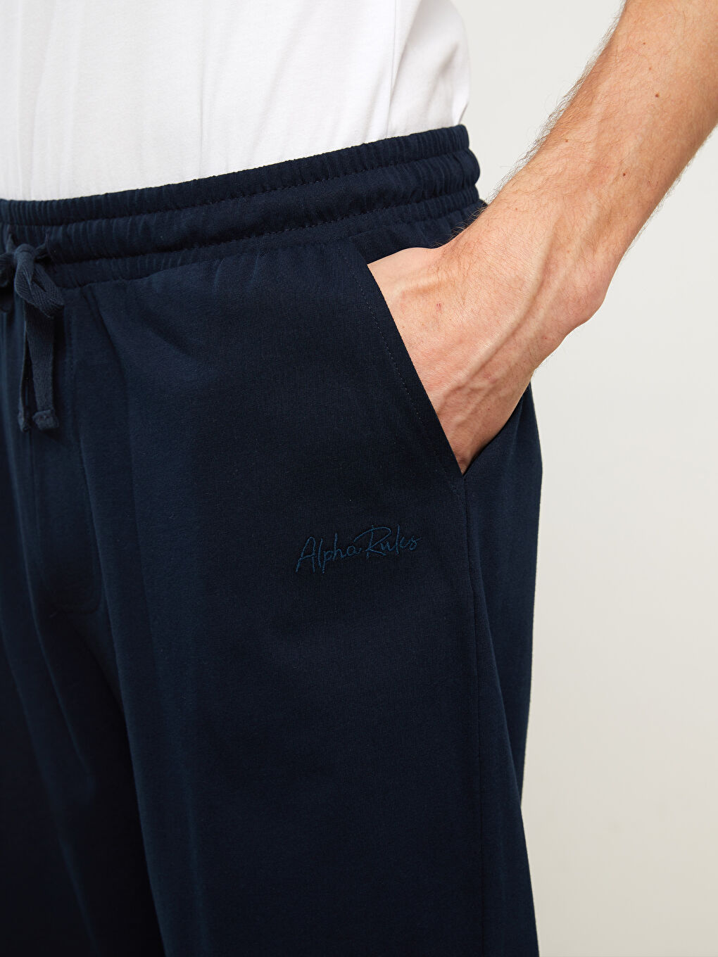 LC WAIKIKI Standard Fit Men's Pyjama Bottom Shorts -S37204Z8-RFF
