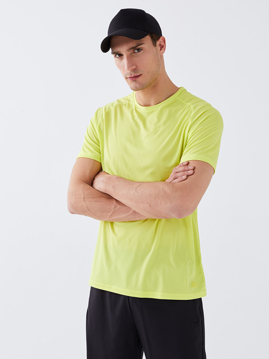 Yeşil Bisiklet Yaka Kısa Kollu Erkek Tişört-1