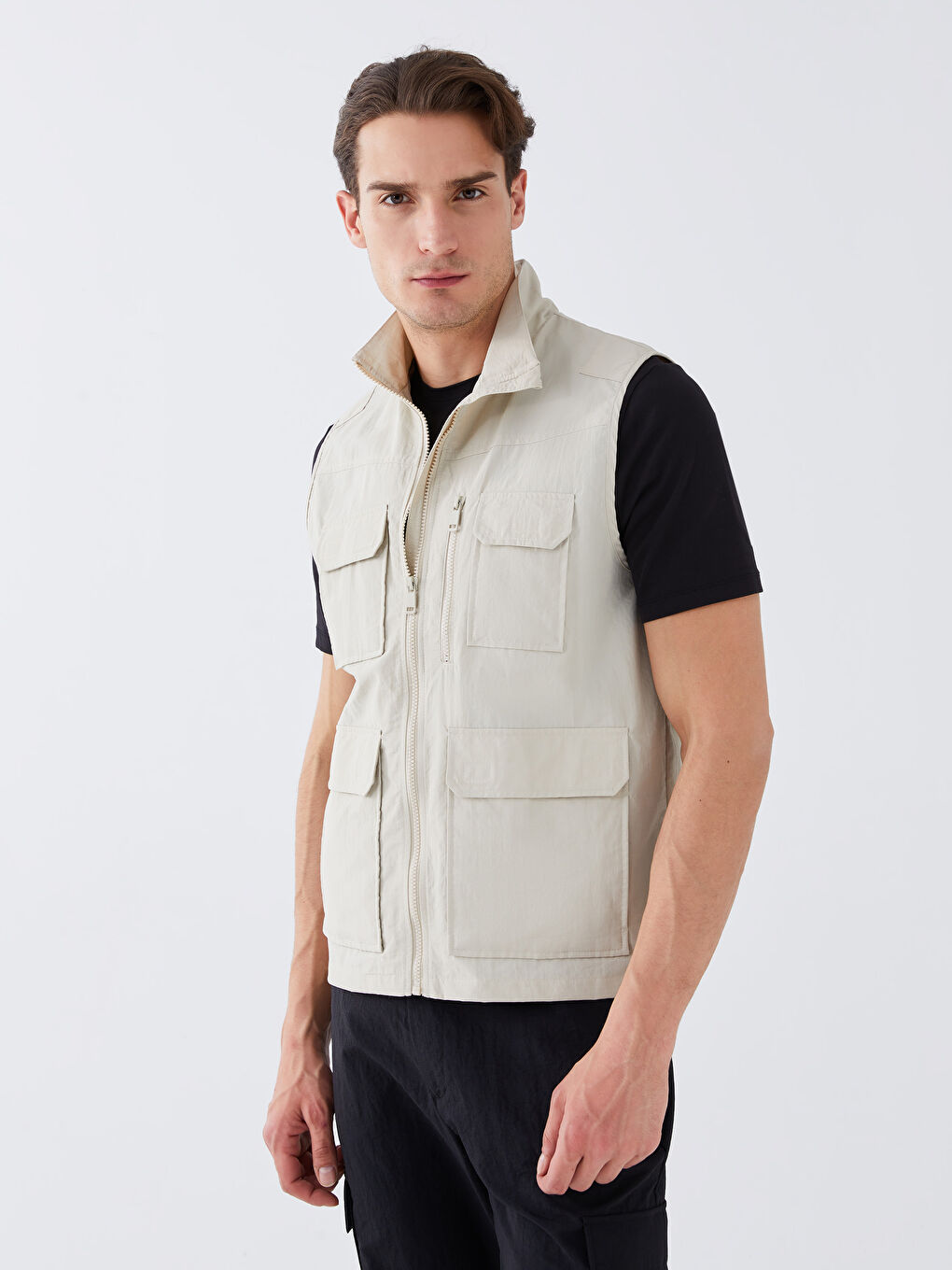 Gri Standart Kalıp Dik Yaka Erkek Avcı Yeleği-1