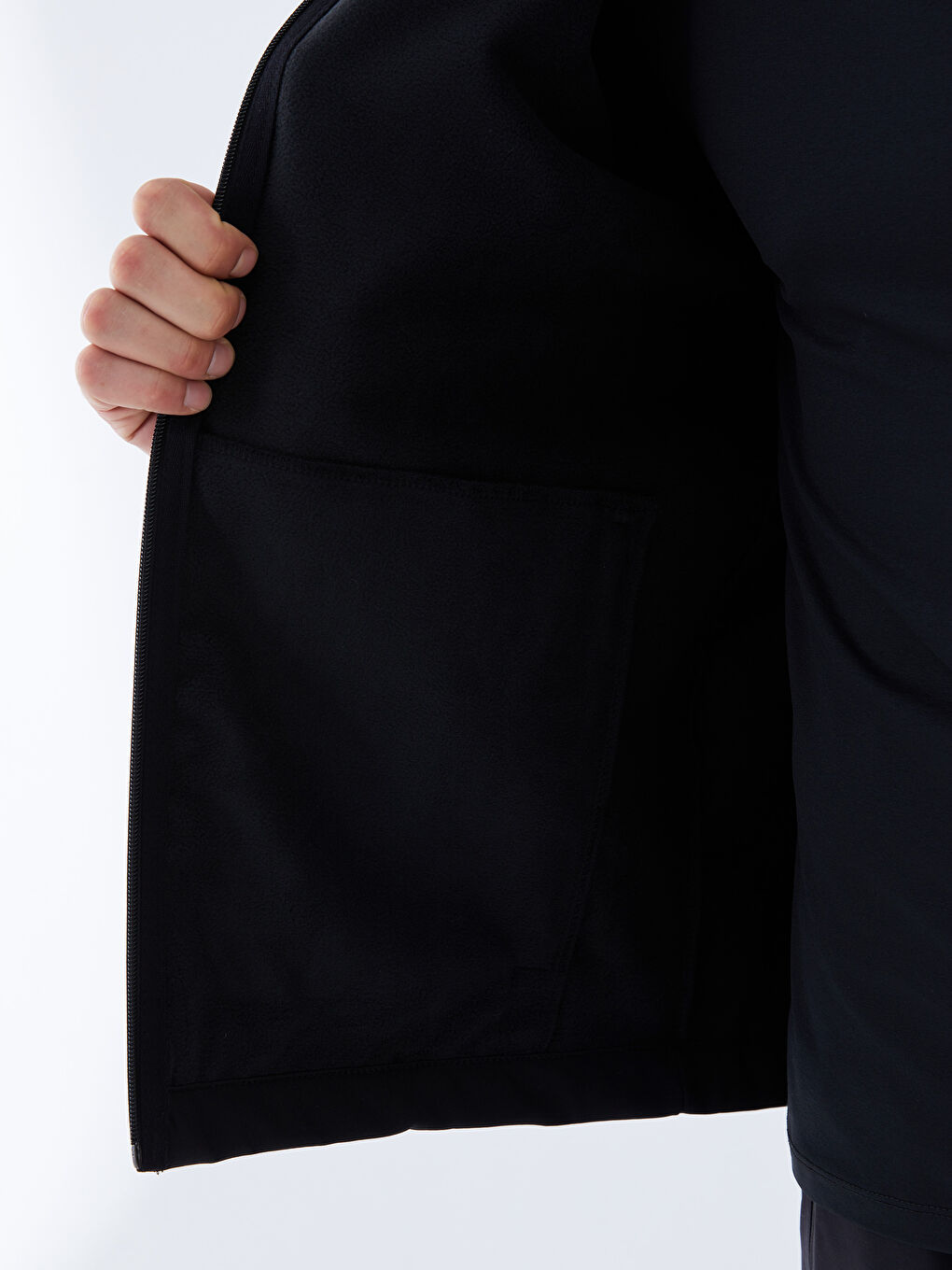 Мужская куртка стандартного кроя с капюшоном-5