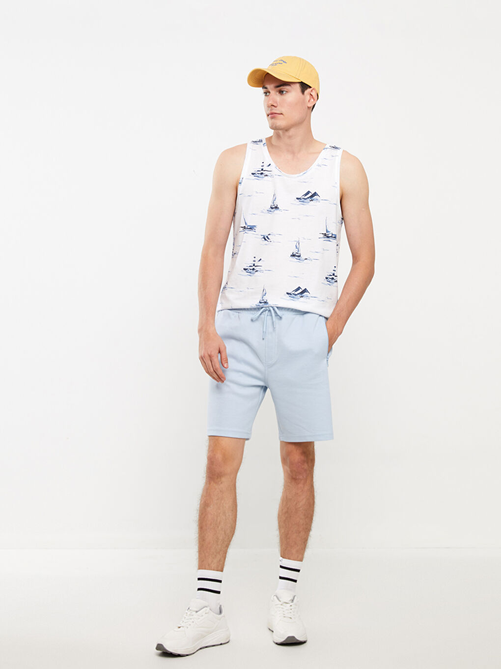 Slim Fit Binding Detail Men's Shorts -S37568Z8-S0S