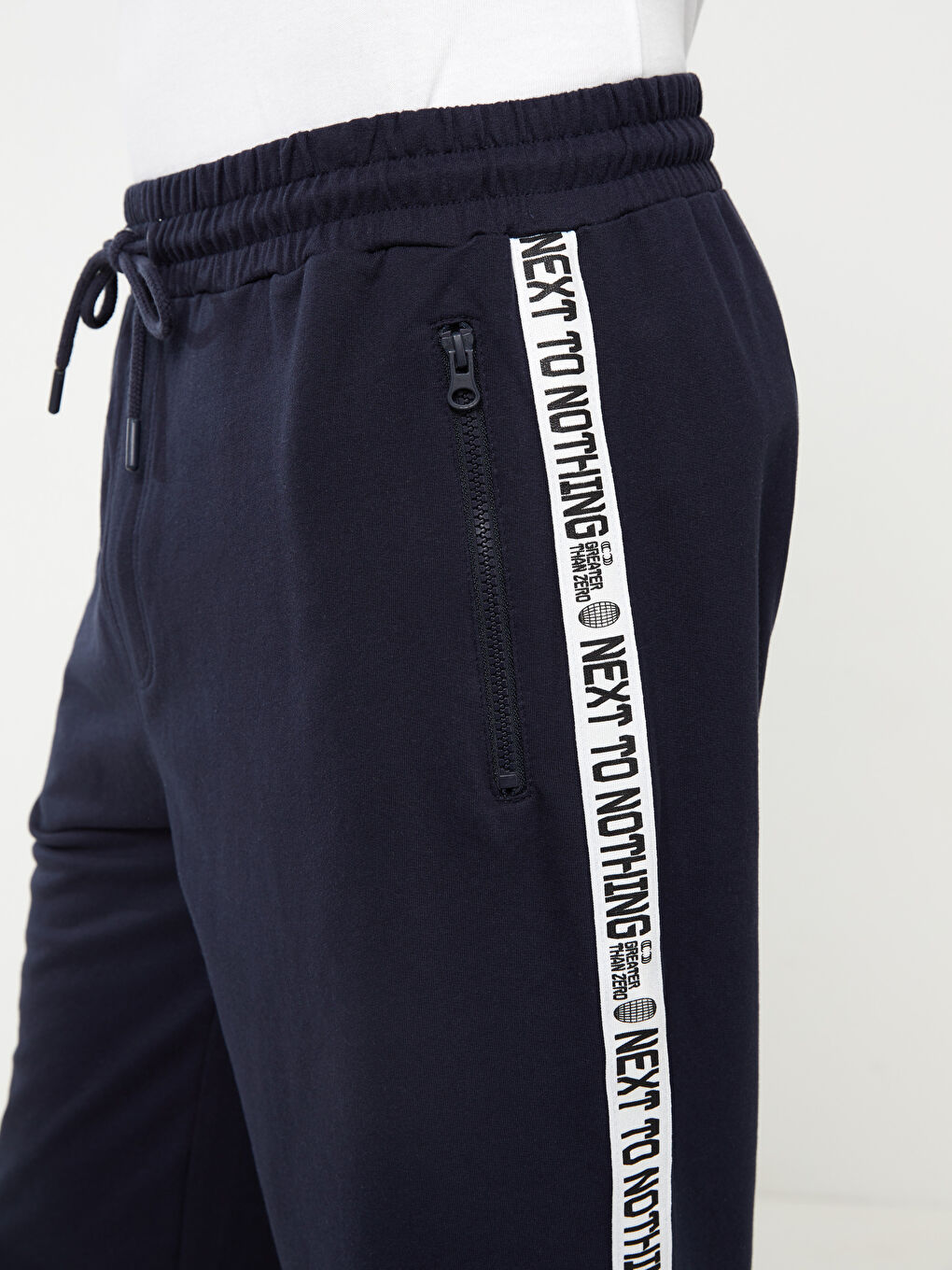 شورت رياضي عادي للرجال-1