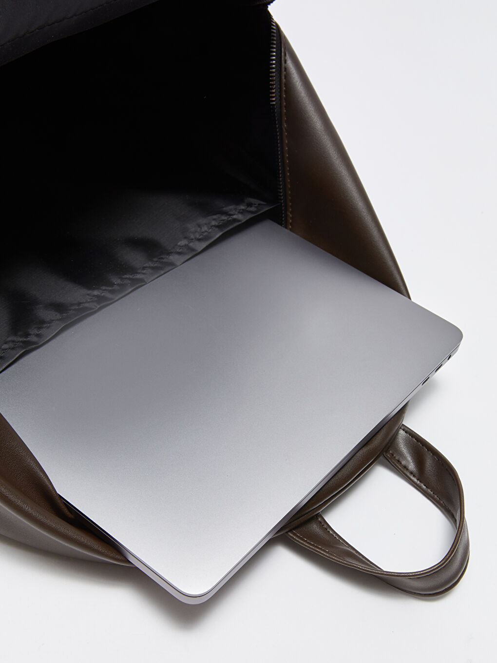LCW ACCESSORIES حقيبة ظهر جلد صناعي للرجال -S37652Z8-QMP