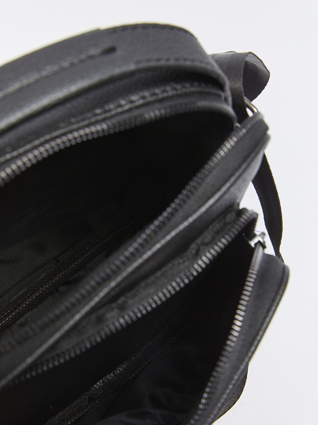 Leather Look Men's Crossbody Bag-4
