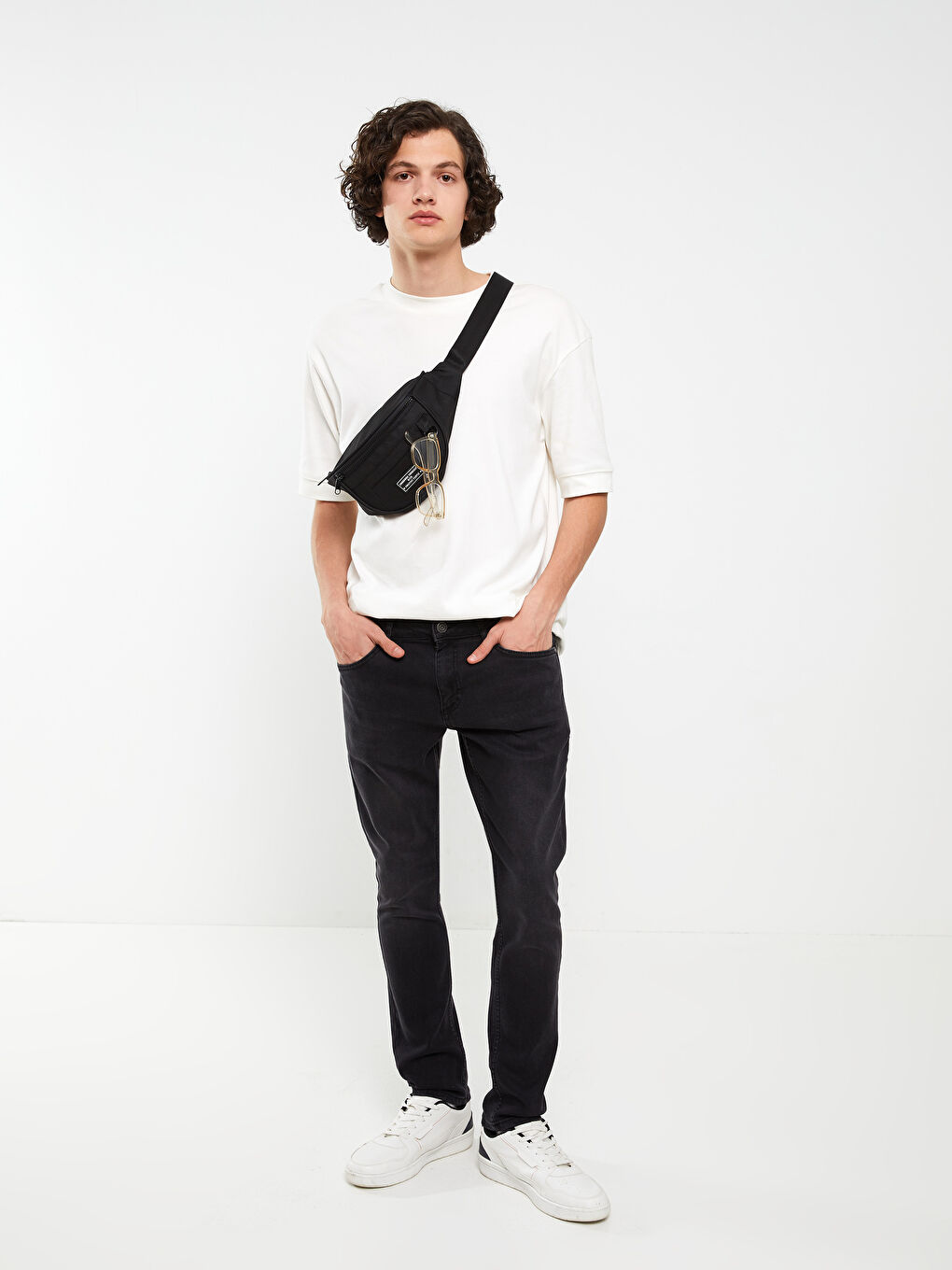 حقيبة خصر مفصلة للرجال-1