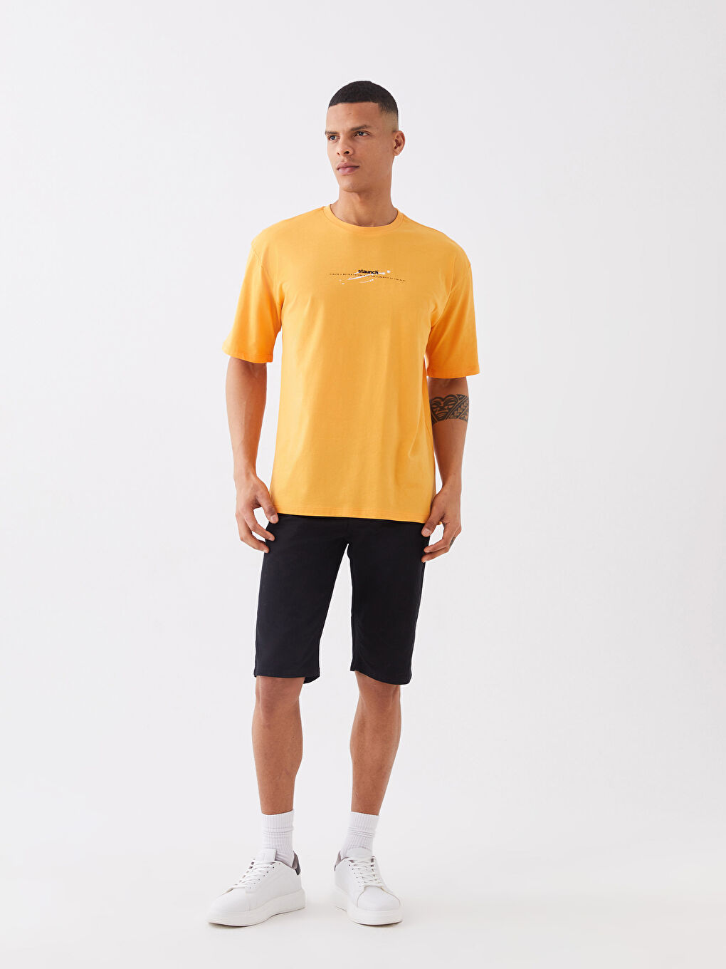 トップスその他 XTONZ XTT087 Festival Short Sleeve T-Shirt KHAKI XTT087KH Tokyo Crop Shirt - Tracy Anderson