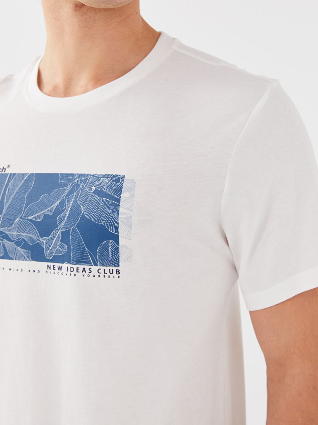 تيشيرت رجالي ياقة دائرية كم قصير مطبوع قطن ممشط-3