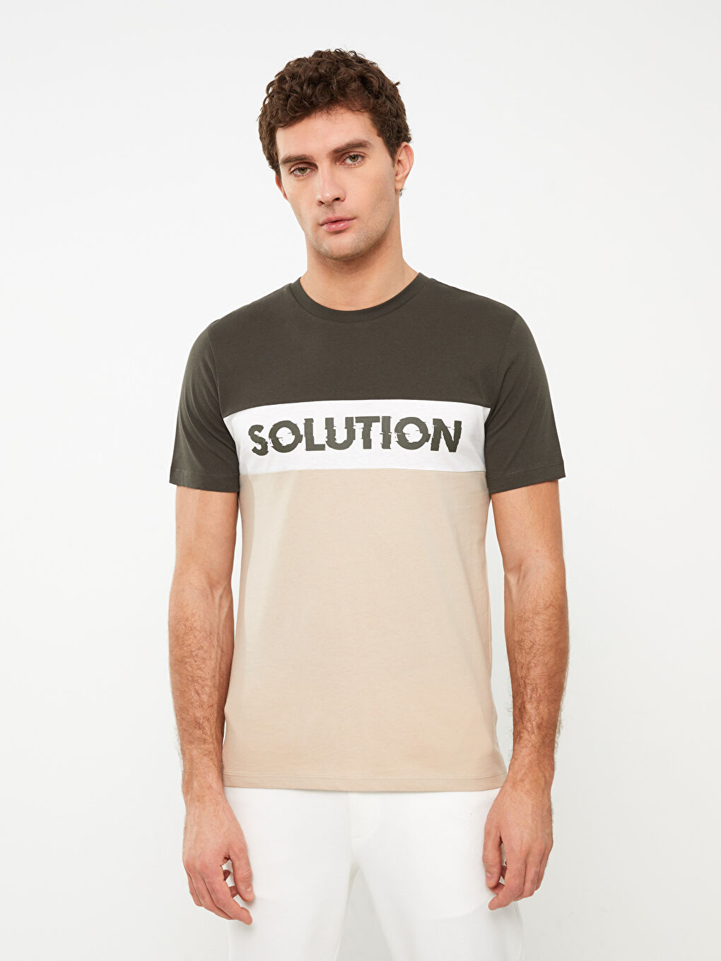 Haki Bisiklet Yaka Kısa Kollu Renk Bloklu Penye Erkek Tişört-1