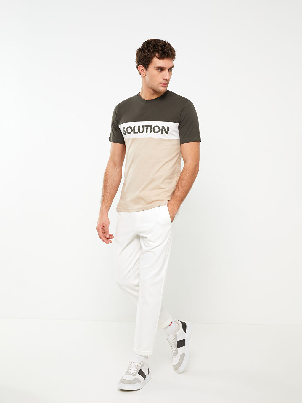 Haki Bisiklet Yaka Kısa Kollu Renk Bloklu Penye Erkek Tişört-2