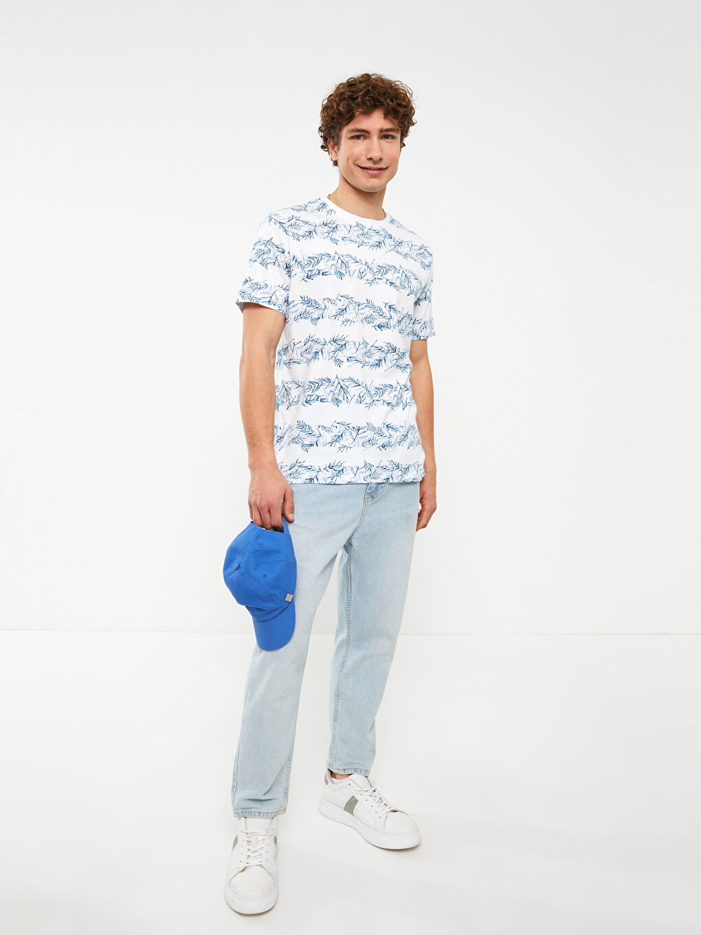 მრგვალი საყელო მოკლე სახელო ნიმუშიანი ჟერსი მამაკაცის მაისური-2