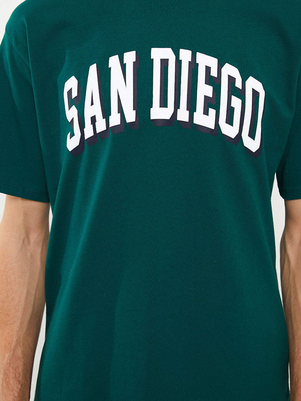 تيشيرت رجالي ياقة دائرية كم قصير مطبوع قطن ممشط-3