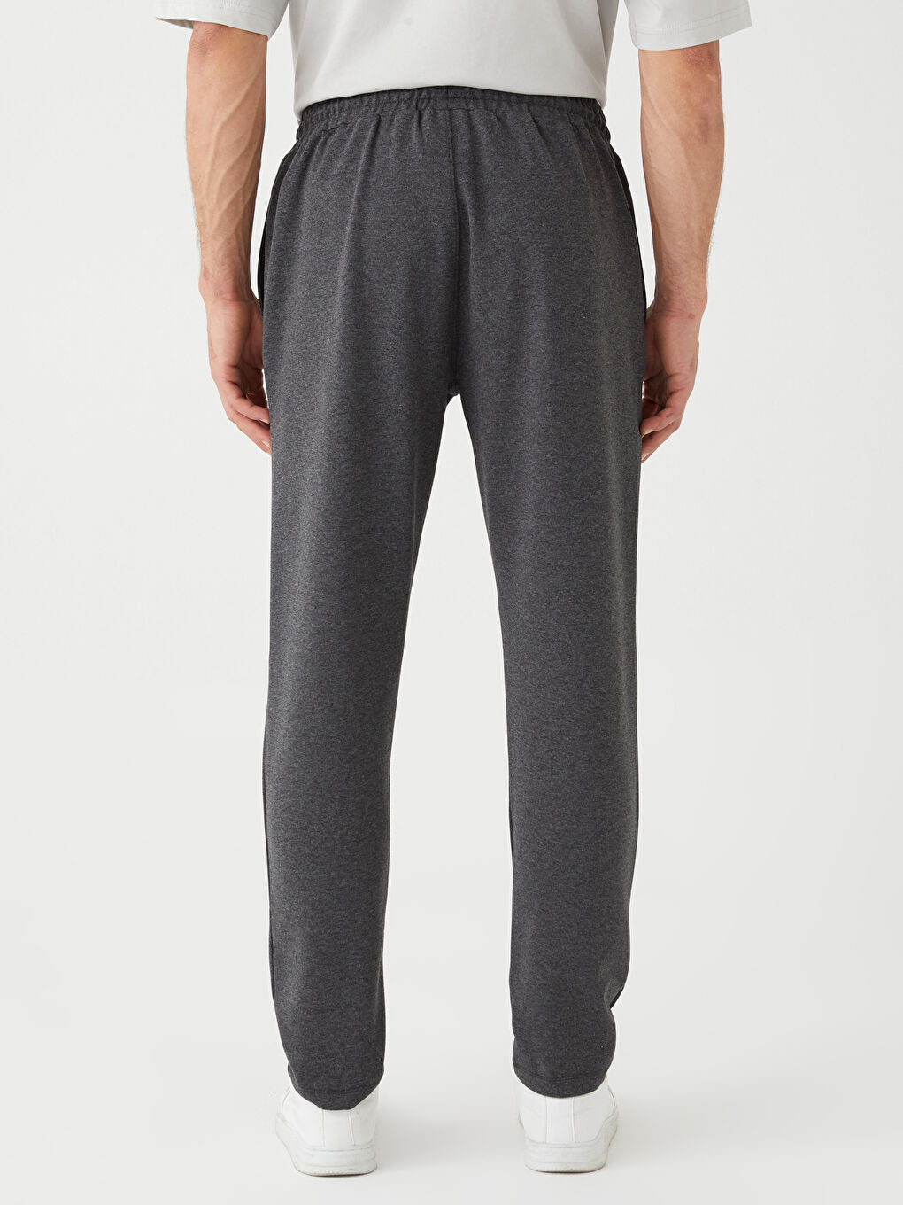 بنطلون رياضي رفيع للرجال-4