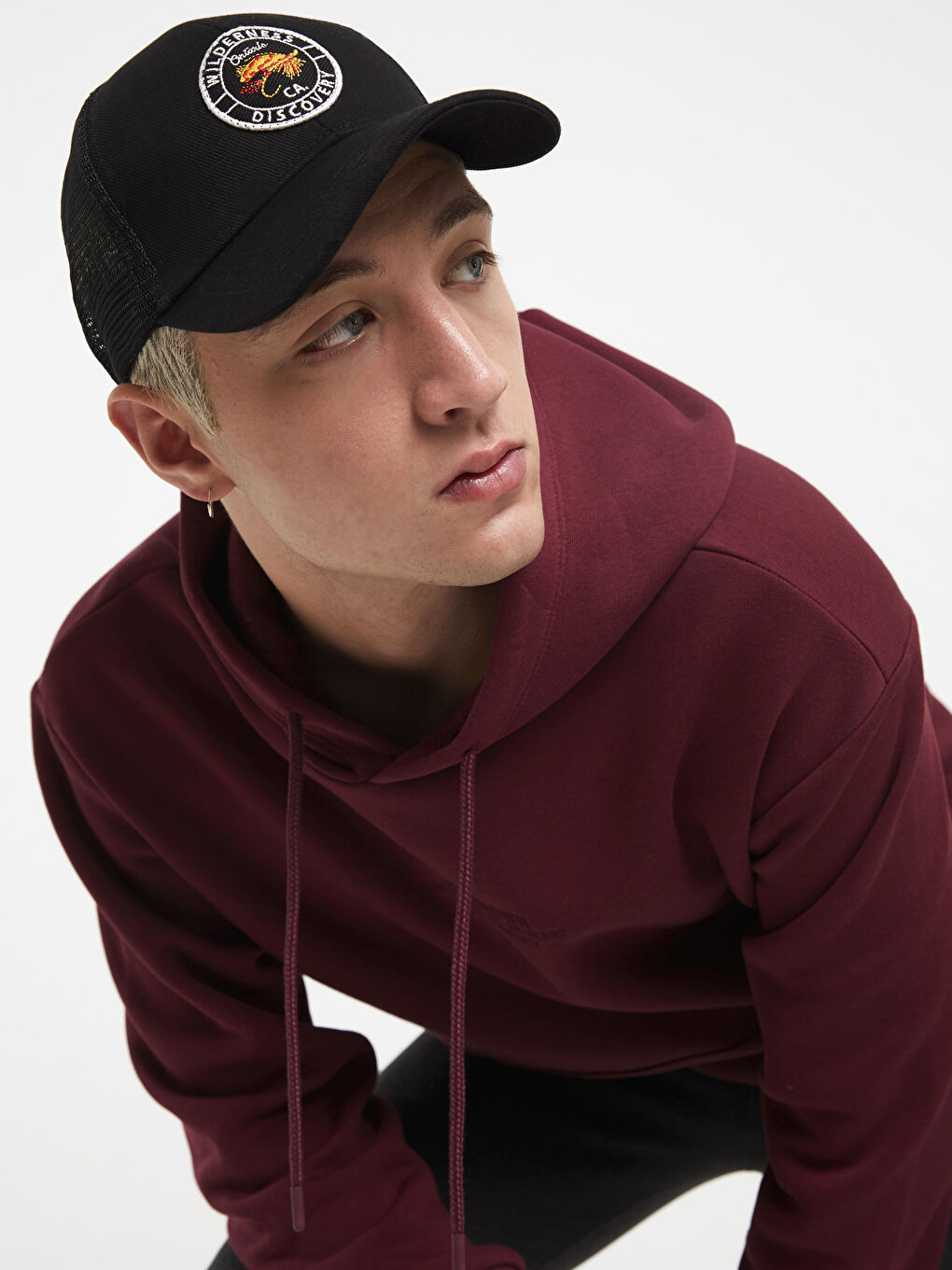 كاب مطرز للرجال-1