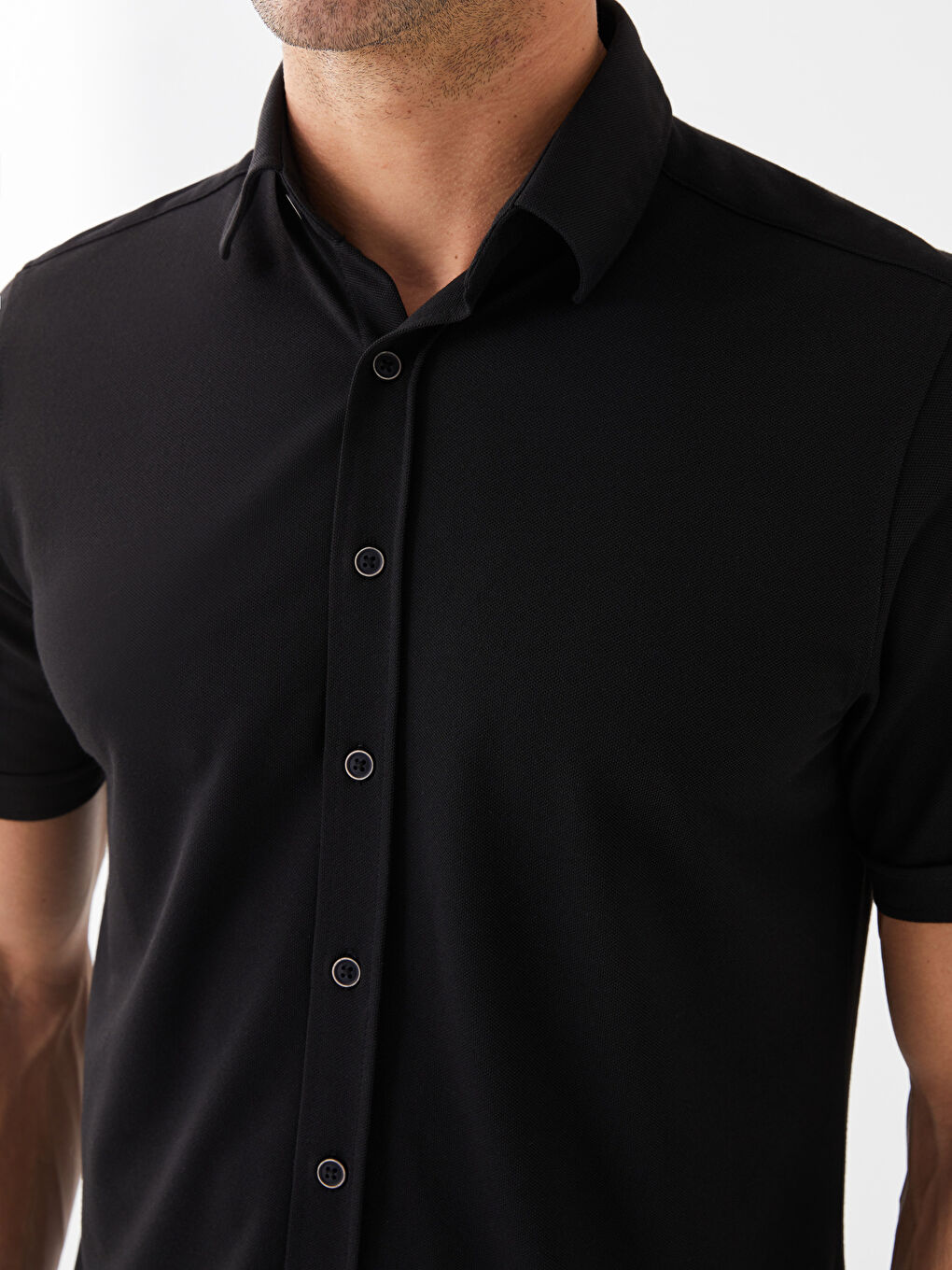 Siyah Regular Fit Kısa Kollu Erkek Gömlek-3