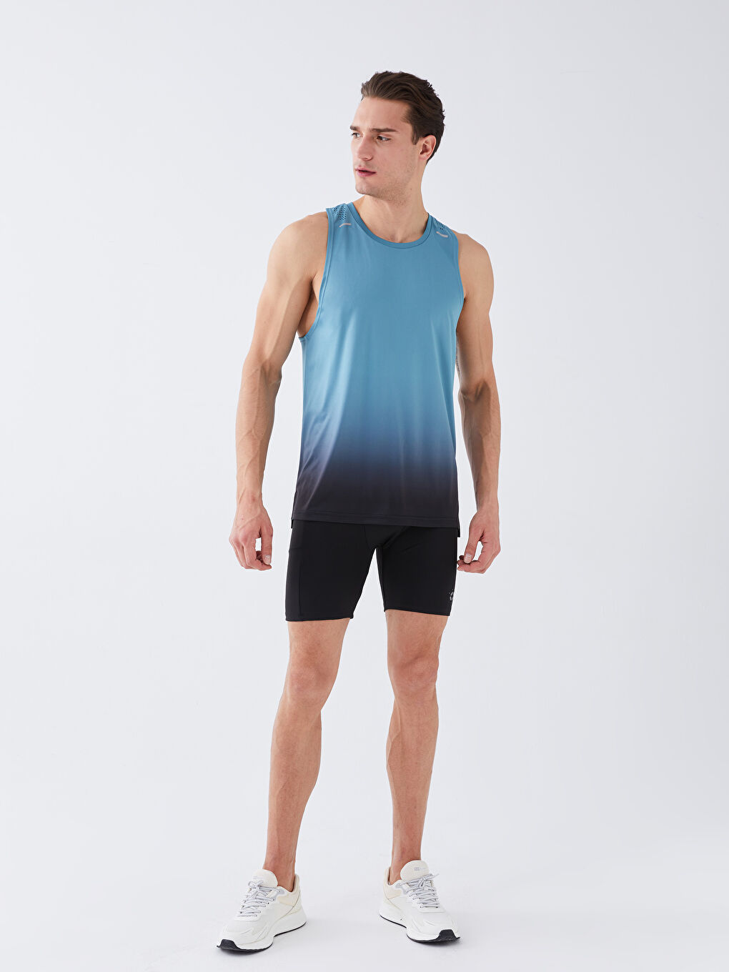 მრგვალი საყელო მამაკაცის უმკლავო მაისური-2